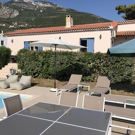 Irimar Retreat Managed By Hilltop Residences Μικρά Μαντίνια Εξωτερικό φωτογραφία