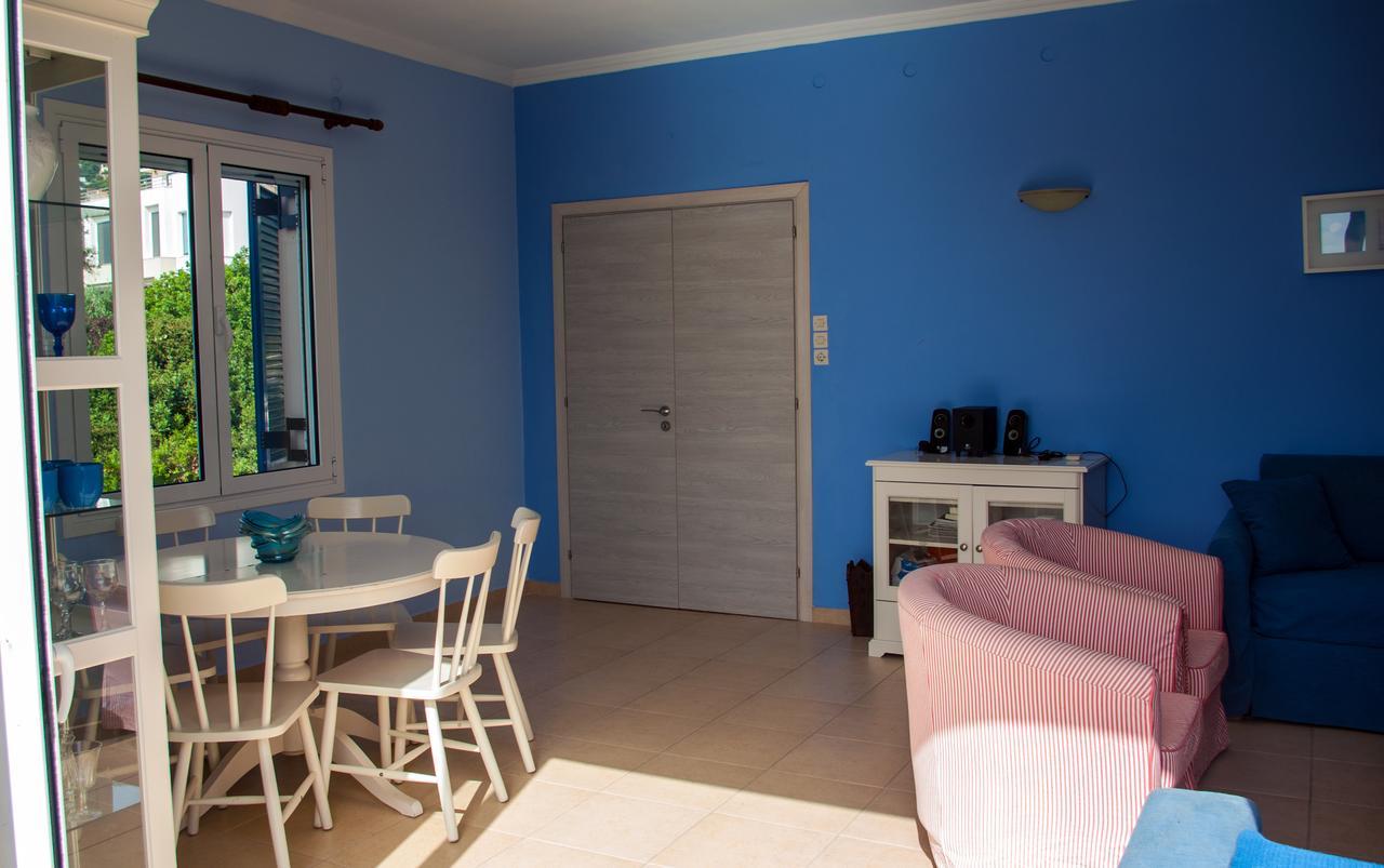 Irimar Retreat Managed By Hilltop Residences Μικρά Μαντίνια Εξωτερικό φωτογραφία